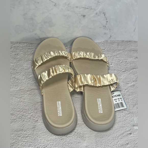 Skechers Go Walk Sandals Size 10 - Picture 4 of 6